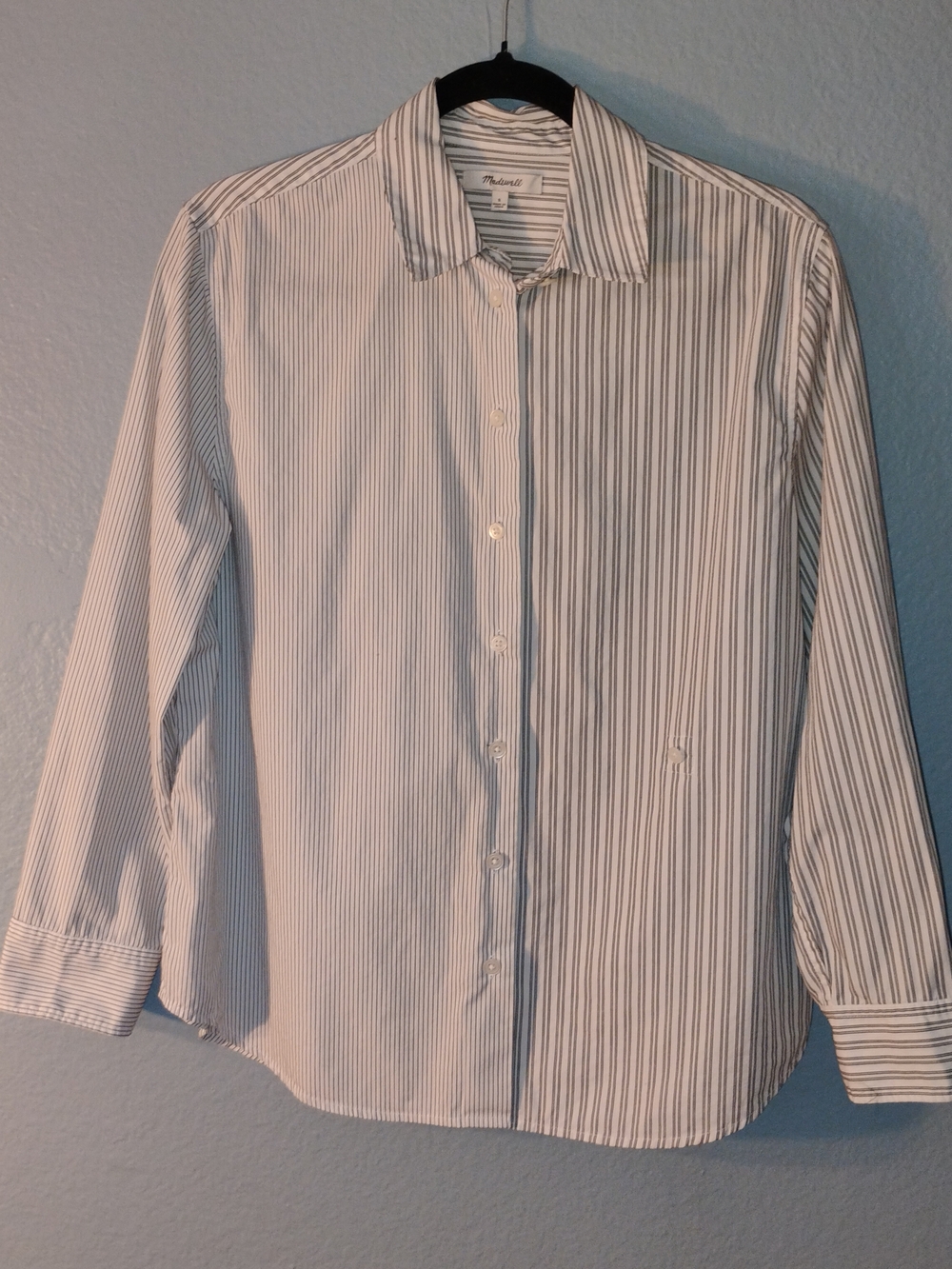 Madewell Women's White Button-Down Shirt with Black Stripes
